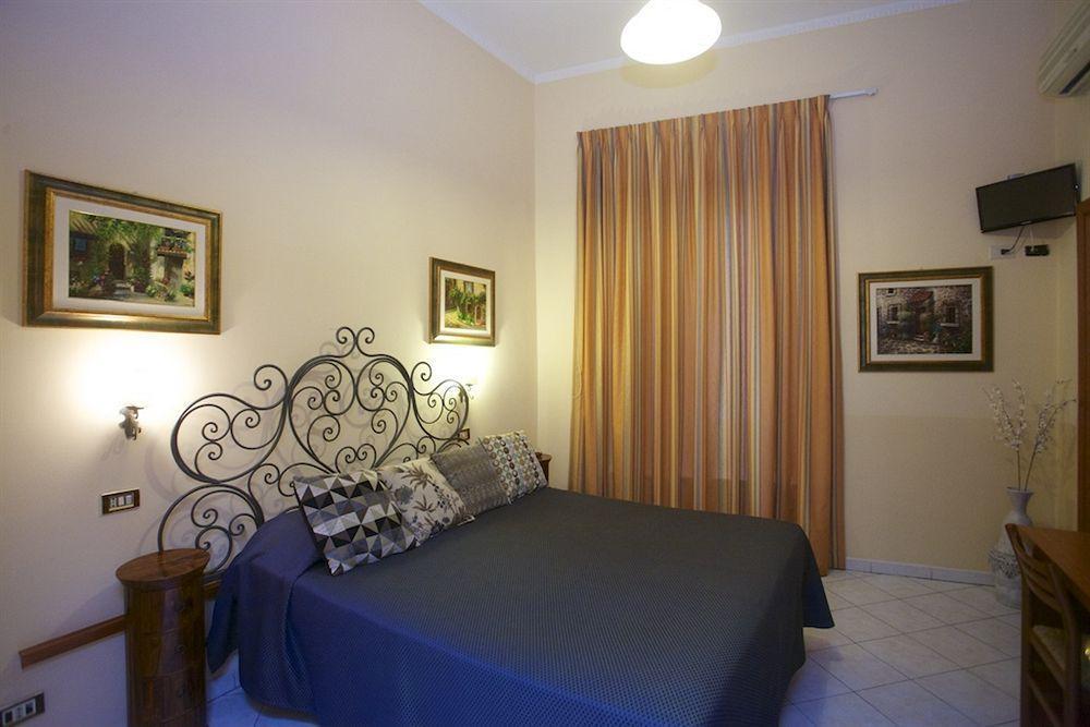 Nicolas Inn Roma Dış mekan fotoğraf