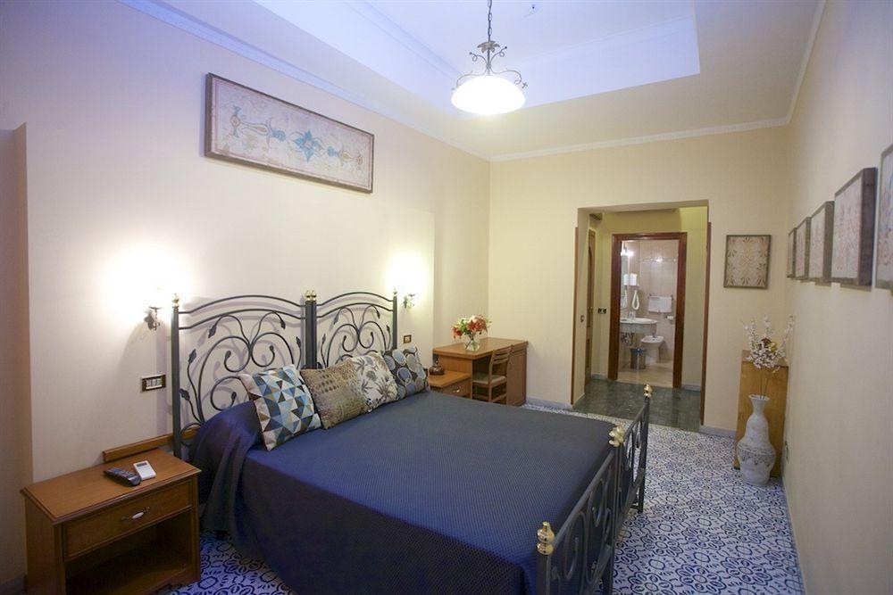 Nicolas Inn Roma Dış mekan fotoğraf