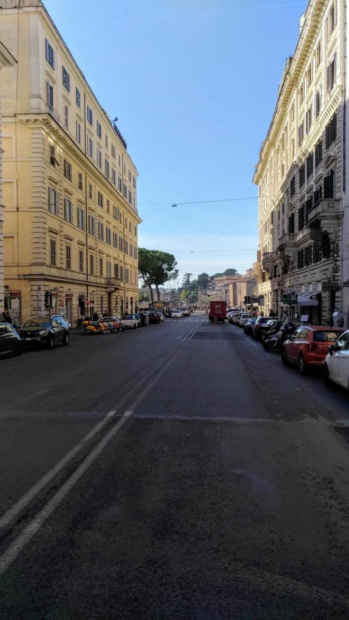 Nicolas Inn Roma Dış mekan fotoğraf